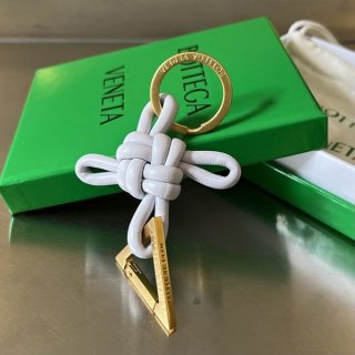 注目度NO.1ボッテガヴェネタ キーリング 本物 中国結び bob96503 注目度NO.1ボッテガヴェネタ キーリング 本物 中国結び bob96503