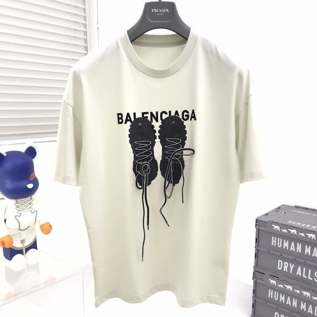 人気No1【バレンシアガ】ロゴ入りコットンTシャツ 本物 bar05197