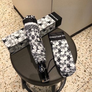 【雨の日もオシャレに】ディオール コピー ウォーキンディオール アンブレラ 傘 dey88413 【雨の日もオシャレに】ディオール コピー ウォーキンディオール アンブレラ 傘 dey88413