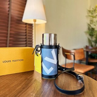 すぐ届く【ルイヴィトン コピー】LV フラスク ホルダー モノグラム vuj90260 すぐ届く【ルイヴィトン コピー】LV フラスク ホルダー モノグラム vuj90260
