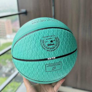ティファニー × スポルディング 本物 バスケットボール ティファニーブルー Tid81131 ティファニー × スポルディング 本物 バスケットボール ティファニーブルー Tid81131