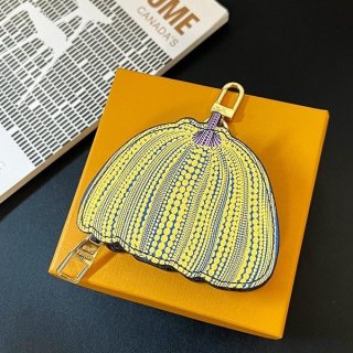 ☆超人気☆ルイヴィトン 草間彌生 キーホルダー 本物 vuo70686 ☆超人気☆ルイヴィトン 草間彌生 キーホルダー 本物 vuo70686