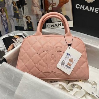 人気No1シャネル キャビアスキン ミニボストン型バッグ 本物 shu08910 人気No1シャネル キャビアスキン ミニボストン型バッグ 本物 shu08910