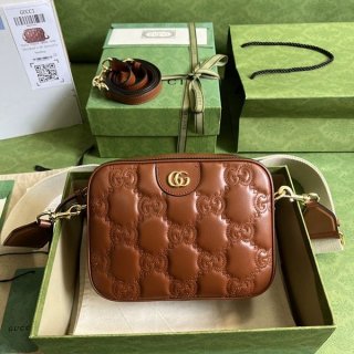 一目惚れグッチ GG キルティングレザー ショルダーバッグ コピー guk47102 一目惚れグッチ GG キルティングレザー ショルダーバッグ コピー guk47102