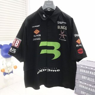 春もの新作 バレンシアガ★ミディアムフィットロゴTシャツ 本物 bar63082 春もの新作 バレンシアガ★ミディアムフィットロゴTシャツ 本物 bar63082