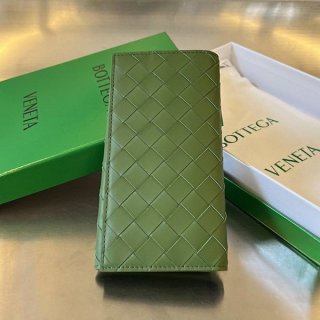 入手困難 ボッテガヴェネタ 本物 ジップアラウンドウォレット bog04058