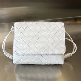 ボッテガヴェネタ ミニ イントレチャート クロスボディバッグ box25066 ボッテガヴェネタ ミニ イントレチャート クロスボディバッグ box25066