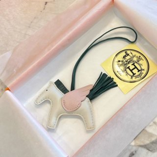 エルメス ロデオ ペガサス 本物 PM チャーム アニオン×コットン erg63907 エルメス ロデオ ペガサス 本物 PM チャーム アニオン×コットン erg63907