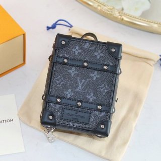 ルイヴィトン キーホルダー 本物 トランク モノグラム M80221 ルイヴィトン キーホルダー 本物 トランク モノグラム M80221