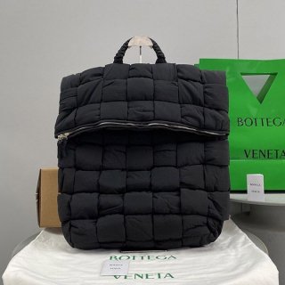 ボッテガヴェネタ ザ パデッド カセット バックパック 本物 ナイロン 628955VBO819674 ボッテガヴェネタ ザ パデッド カセット バックパック 本物 ナイロン 628955VBO819674