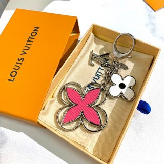 すぐ届く ルイヴィトン 本物 バッグチャーム リミー vui66417 すぐ届く ルイヴィトン 本物 バッグチャーム リミー vui66417