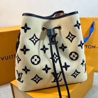 確保済みルイヴィトン ネオノエMMバッグ ホワイト コピー M23080 確保済みルイヴィトン ネオノエMMバッグ ホワイト コピー M23080