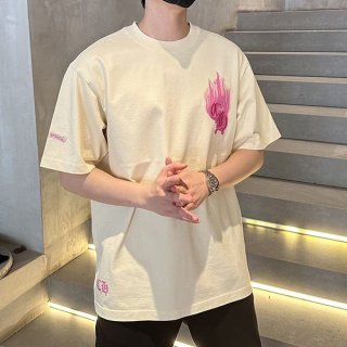 絶対欲しい!クロムハーツ イエロークロス Tシャツ 本物 Kuk06588 絶対欲しい!クロムハーツ イエロークロス Tシャツ 本物 Kuk06588