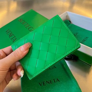 ボッテガヴェネタ イントレチャート ビジネスカードケース 本物 bon33257 ボッテガヴェネタ イントレチャート ビジネスカードケース 本物 bon33257