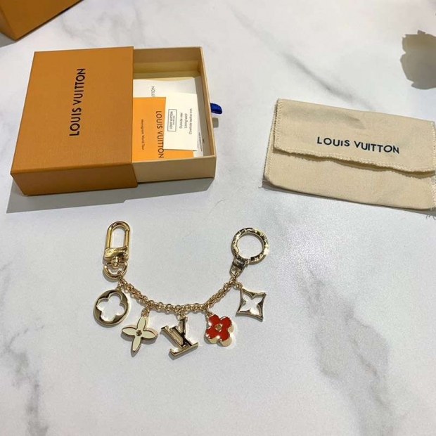 大人気!!新色 【ルイヴィトン】チェーンフルール バッグチャーム 本物 vut75773