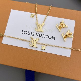 《大人気》ルイヴィトン ピンク 本物 コリエ LV アイコニック ネックレス/ピアス/ブレスレット M01215 《大人気》ルイヴィトン ピンク 本物 コリエ LV アイコニック ネックレス/ピアス/ブレスレット M01215