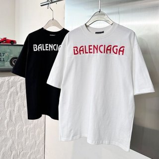 【使い勝手抜群】バレンシアガ ラージフィットTシャツ コピー 2色 bac74665 【使い勝手抜群】バレンシアガ ラージフィットTシャツ コピー 2色 bac74665