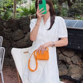 お洒落で可愛いボッテガ ヴェネタ キャンディー カセット コピークロスボディミニバッグ bol34389 お洒落で可愛いボッテガ ヴェネタ キャンディー カセット コピークロスボディミニバッグ bol34389