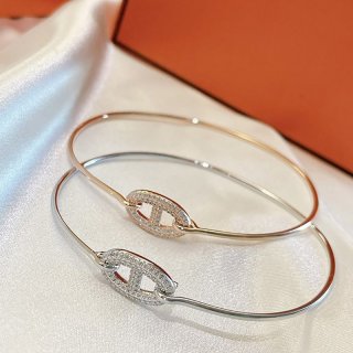 【日本未発売】エルメス☆ラウンドブレスレット 本物 ゴールド 人気 erw75435