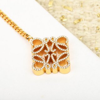 ★日本!!人気!ロエベ パヴェ アナグラム ネックレス 本物 ゴールド loc31862 ★日本!!人気!ロエベ パヴェ アナグラム ネックレス 本物 ゴールド loc31862