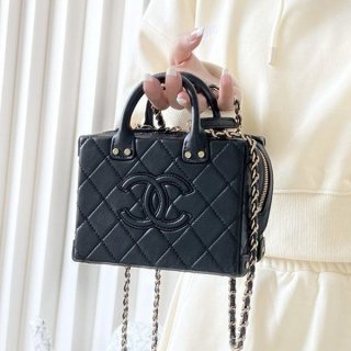 稀少 おしゃれで可愛い シャネル ショルダーバッグ コピー shw19466 稀少 おしゃれで可愛い シャネル ショルダーバッグ コピー shw19466