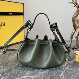 完売人気☆上品 フェンディ ハンドバッグ 本物 ミニバッグ fee74432 完売人気☆上品 フェンディ ハンドバッグ 本物 ミニバッグ fee74432