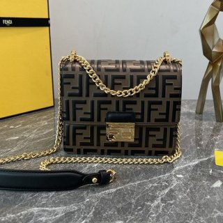 高品質フェンディ FFロゴ バッグ コピー ショルダーバッグ fel70147 高品質フェンディ FFロゴ バッグ コピー ショルダーバッグ fel70147