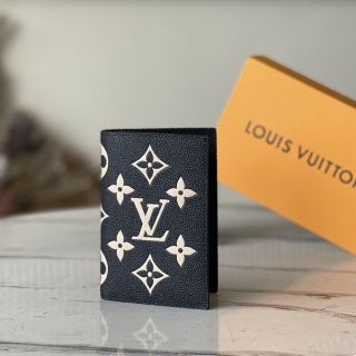希少ルイヴィトン 本物 クーヴェルテュールパスポール NM M46290 希少ルイヴィトン 本物 クーヴェルテュールパスポール NM M46290
