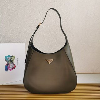 プラダトライアングルロゴ レザー ショルダーバッグ 本物 puz84545 プラダトライアングルロゴ レザー ショルダーバッグ 本物 puz84545