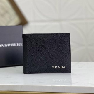 新作 プラダ レザー折りたたみ財布 本物 セール大人気! pum90266 新作 プラダ レザー折りたたみ財布 本物 セール大人気! pum90266