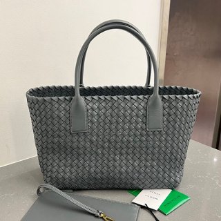 大人気!ボッテガヴェネタ コピー スモール カバ トートバッグ boa18795 大人気!ボッテガヴェネタ コピー スモール カバ トートバッグ boa18795