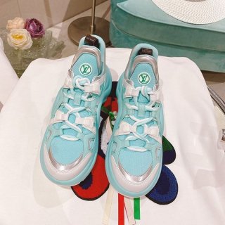 希少色 ルイヴィトン 本物 アークライトライン スニーカー vum42249 希少色 ルイヴィトン 本物 アークライトライン スニーカー vum42249