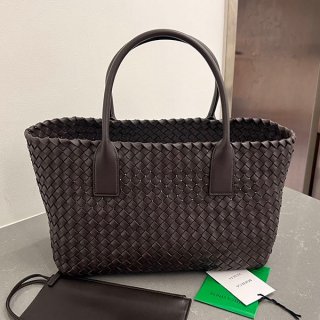ボッテガヴェネタ 本物 スモール カバ トートバッグ box50351 ボッテガヴェネタ 本物 スモール カバ トートバッグ box50351