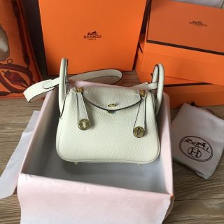 エルメス リンディ ミニ ヴェルソ コピースイフト シルバー金具he26069 エルメス リンディ ミニ ヴェルソ コピースイフト シルバー金具he26069