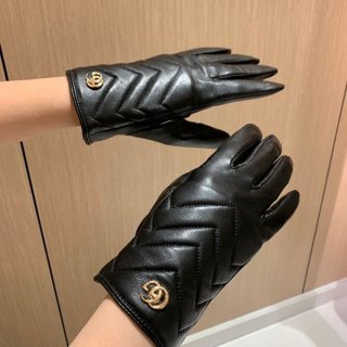 すぐ届く【グッチ コピー】〔GGマーモント〕シェブロン レザー グローブ guh76867 すぐ届く【グッチ コピー】〔GGマーモント〕シェブロン レザー グローブ guh76867