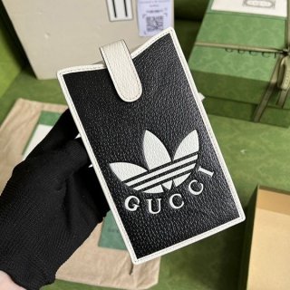 人気No1アディダス×グッチ ショルダー付 スマホケース コピー guc66268 人気No1アディダス×グッチ ショルダー付 スマホケース コピー guc66268