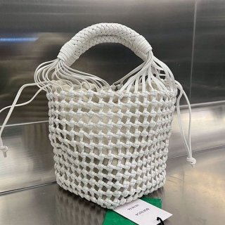 可愛い ボッテガヴェネタ カヴァリーノ トートバッグ 本物 ラムスキン bon30500 可愛い ボッテガヴェネタ カヴァリーノ トートバッグ 本物 ラムスキン bon30500