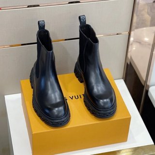 ギフトに最適ルイヴィトン ショートブーツ 本物 vug02349 ギフトに最適ルイヴィトン ショートブーツ 本物 vug02349
