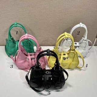 稀少プラダ 本物 ムーン リナイロン&レザーバッグ 5色 puk40084 稀少プラダ 本物 ムーン リナイロン&レザーバッグ 5色 puk40084