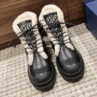 定番 ディオール empreinte ヒール ショート 本物 ブーツ deq93643 定番 ディオール empreinte ヒール ショート 本物 ブーツ deq93643