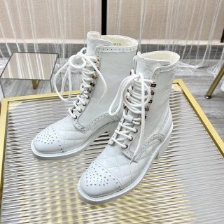 【使い勝手抜群】シャネル レースアップ レザーアンクルブーツ 本物 shm59753 【使い勝手抜群】シャネル レースアップ レザーアンクルブーツ 本物 shm59753