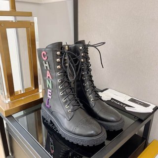 すぐ届く シャネル☆上質な女性のための レースアップ ブーツ 本物 shu83412 すぐ届く シャネル☆上質な女性のための レースアップ ブーツ 本物 shu83412