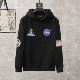 稀少バレンシアガ パーカー 本物 SPACE BOXY ミディアムフリース フーディ 651799TKVD9040 稀少バレンシアガ パーカー 本物 SPACE BOXY ミディアムフリース フーディ 651799TKVD9040