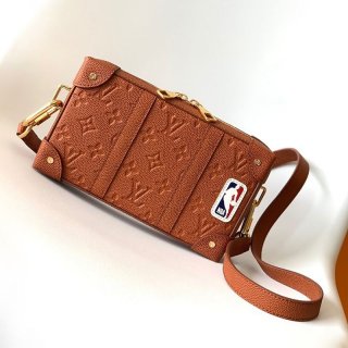 入手困難!ルイヴィトン NBAコラボ ソフトトランク 本物 ショルダーバッグ M80549