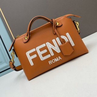 希少色フェンディ ショルダーバッグ 本物 ミディアム BY THE WAY キャンバス 2WAY fem35533 希少色フェンディ ショルダーバッグ 本物 ミディアム BY THE WAY キャンバス 2WAY fem35533