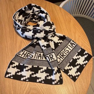 稀少 ディオール 大きな千鳥格子 カシミア マフラー 本物 dec27483 稀少 ディオール 大きな千鳥格子 カシミア マフラー 本物 dec27483