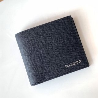 完売必至 バーバリー 2つ折り財布 本物 black 8017468 完売必至 バーバリー 2つ折り財布 本物 black 8017468
