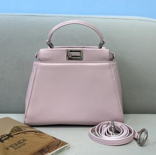 定番フェンディ ピーカブー コピー ミニ レザー バッグ fel90155 定番フェンディ ピーカブー コピー ミニ レザー バッグ fel90155