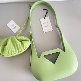 ボッテガヴェネタ☆パンチ ショルダーバッグ 本物 ラバー ナイロン 人気 bom34001 ボッテガヴェネタ☆パンチ ショルダーバッグ 本物 ラバー ナイロン 人気 bom34001