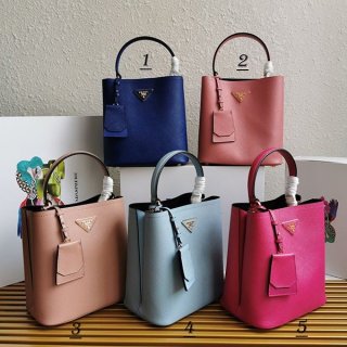 可愛いプラダ 本物 パニエ サフィアーノレザー バッグ ハンドバッグ 5色 1BA212 puu32582 可愛いプラダ 本物 パニエ サフィアーノレザー バッグ ハンドバッグ 5色 1BA212 puu32582